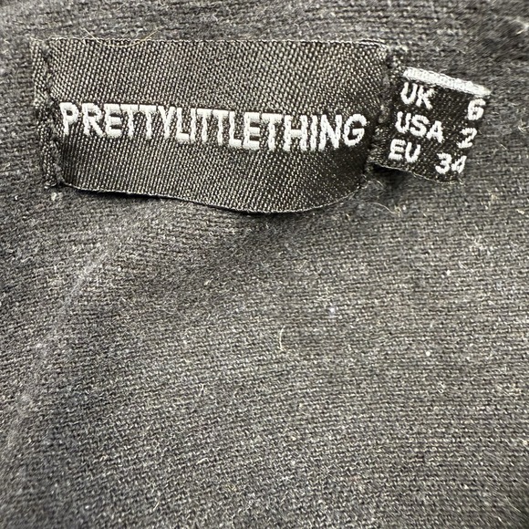 PRETTY LITTLE THING Denim Crop Jacket Women's Size 2 Washed Black Raw Edge - Picture 5 of 5